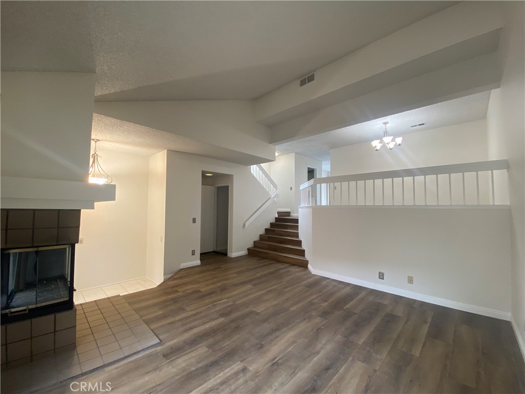 17 Rock Cliff Place Phillips Ranch, CA 91766 - Photo 10 of 27 Living Room