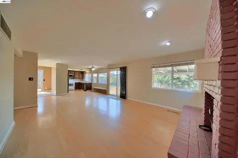 $565,000 | 1425 Forest Drive, Turlock, CA 95380