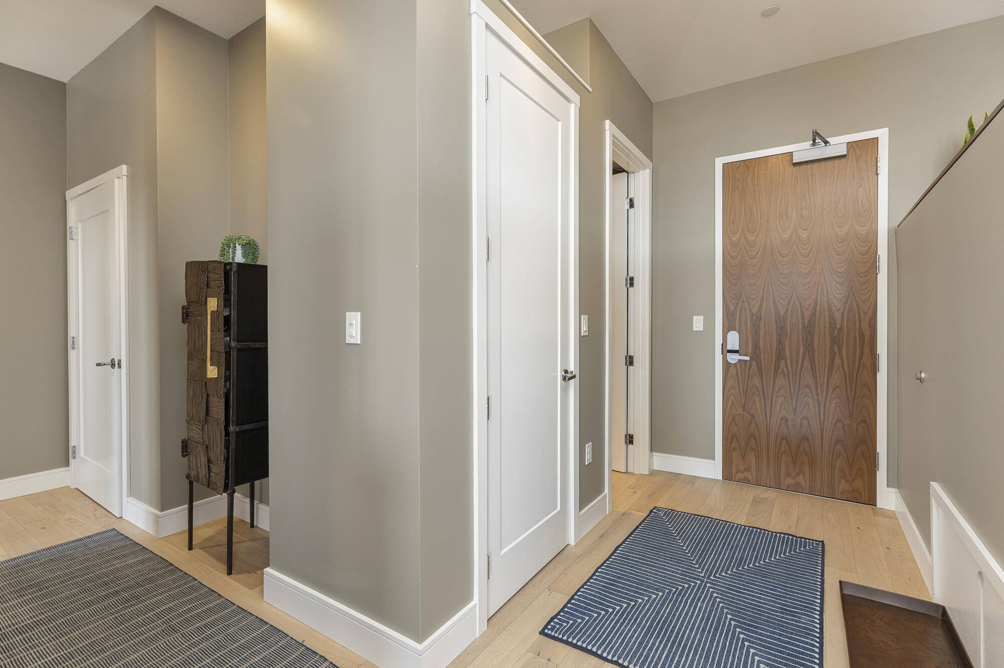 99 Federal Street, Unit 501 Portland, ME 04101 - Photo 15 of 55 Entry