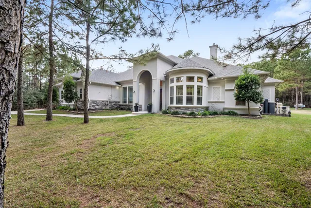 $960,000 | 26214 Crown Court, Montgomery, TX 77316