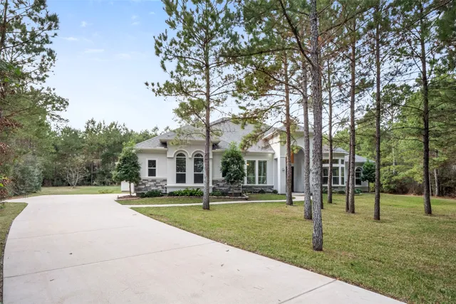 $960,000 | 26214 Crown Court, Montgomery, TX 77316