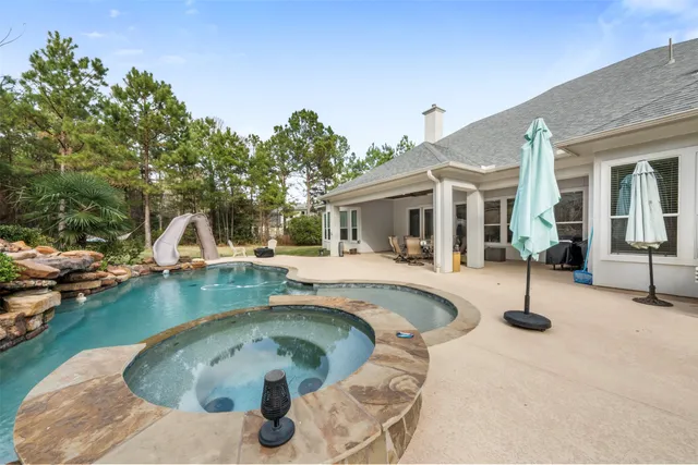 $960,000 | 26214 Crown Court, Montgomery, TX 77316