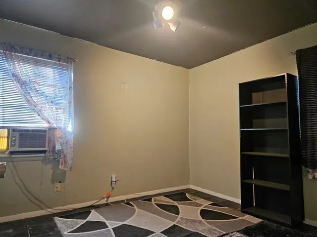 $149,900 | 2907 Elm Park, Richland Hills, TX 76118