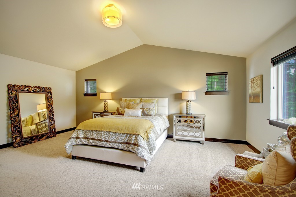 19419 Meridian Avenue South, Unit 39 Bothell, WA 98012 - Photo 16 of 25 Gallery Image 16