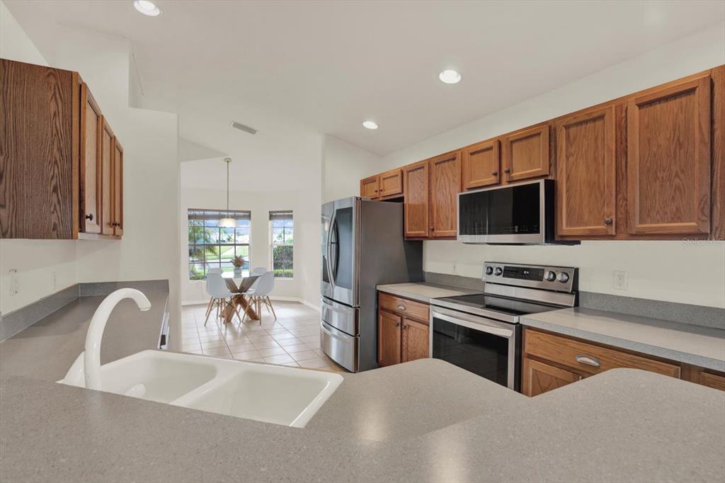 1851 Arbor Knoll Loop Trinity, FL 34655 - Photo 8 of 49