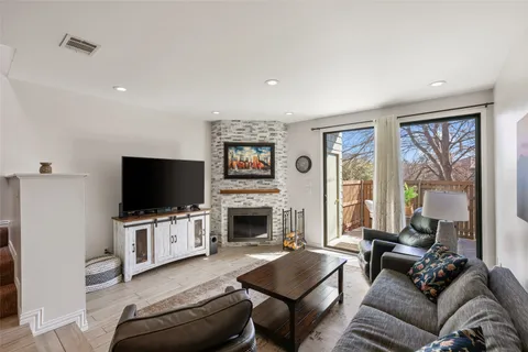 $315,000 | 7122 Wood Hollow Drive, Unit 47, Austin, TX 78731