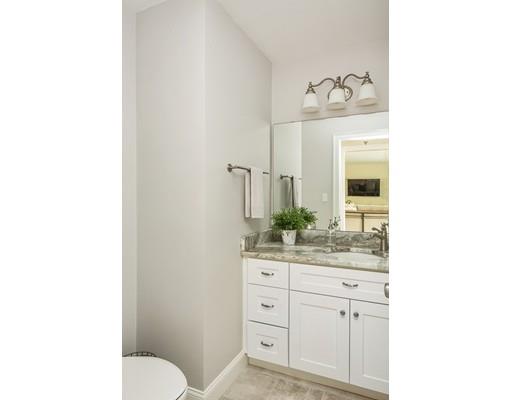 4 Wilson Road Stoneham, MA 02180 - Photo 8 of 22 Gallery Image 8