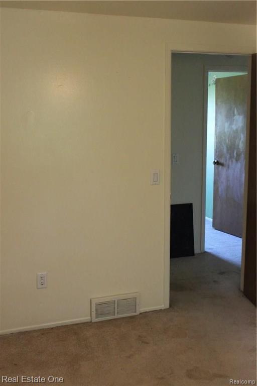 5501 Eagle Road Highland, MI 48356 - Photo 17 of 30