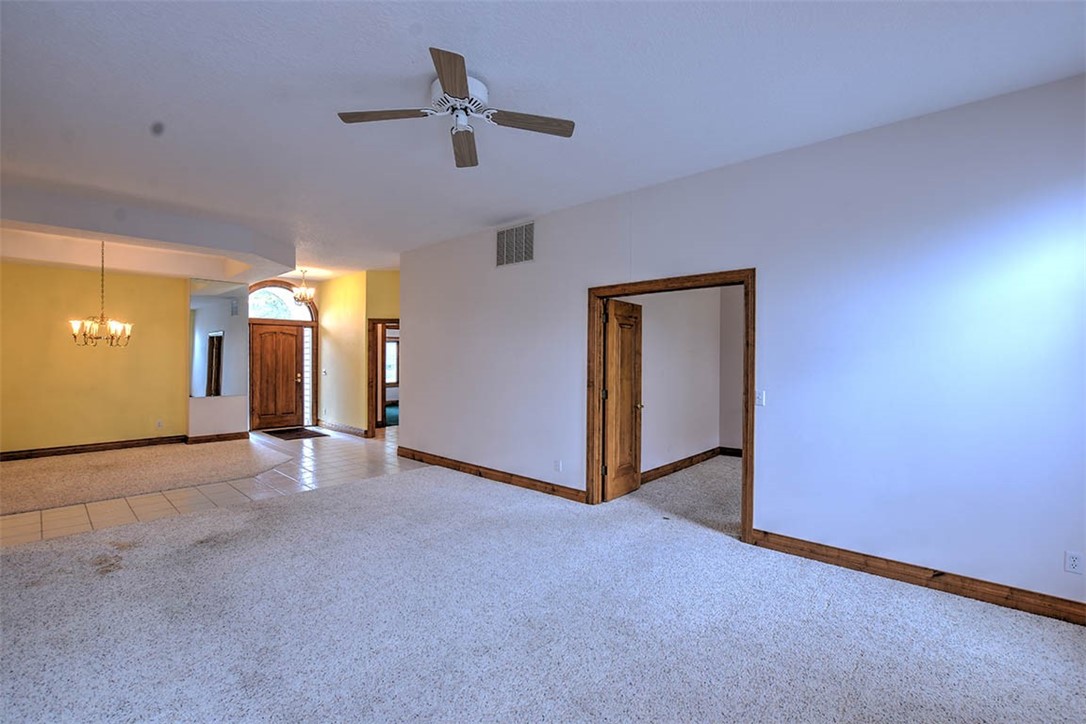 4605 Wisteria Court Decatur, IL 62526 - Photo 11 of 32 Gallery Image 11