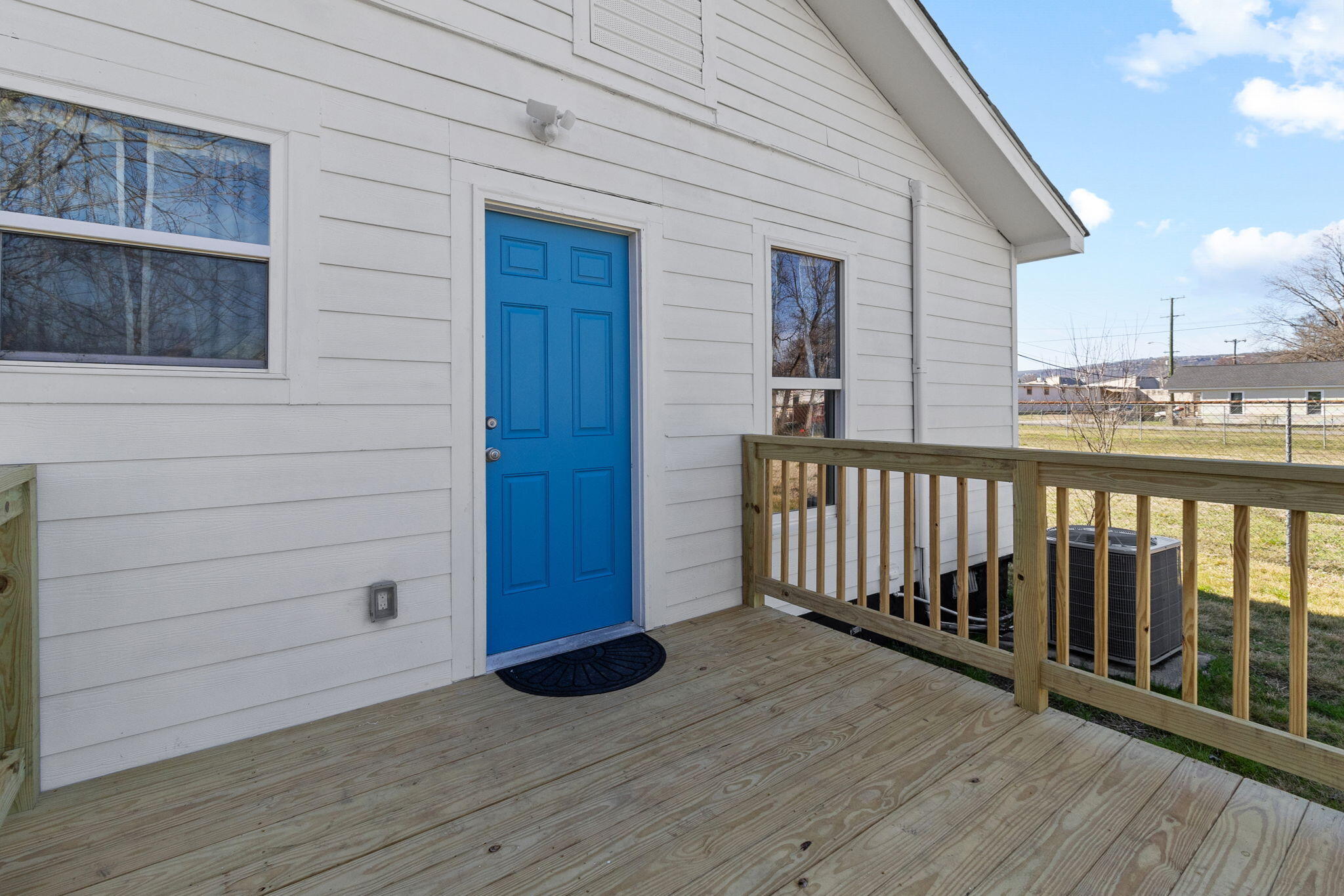 1607 East 50th Street Chattanooga, TN 37407 - Photo 34 of 38 Back Deck