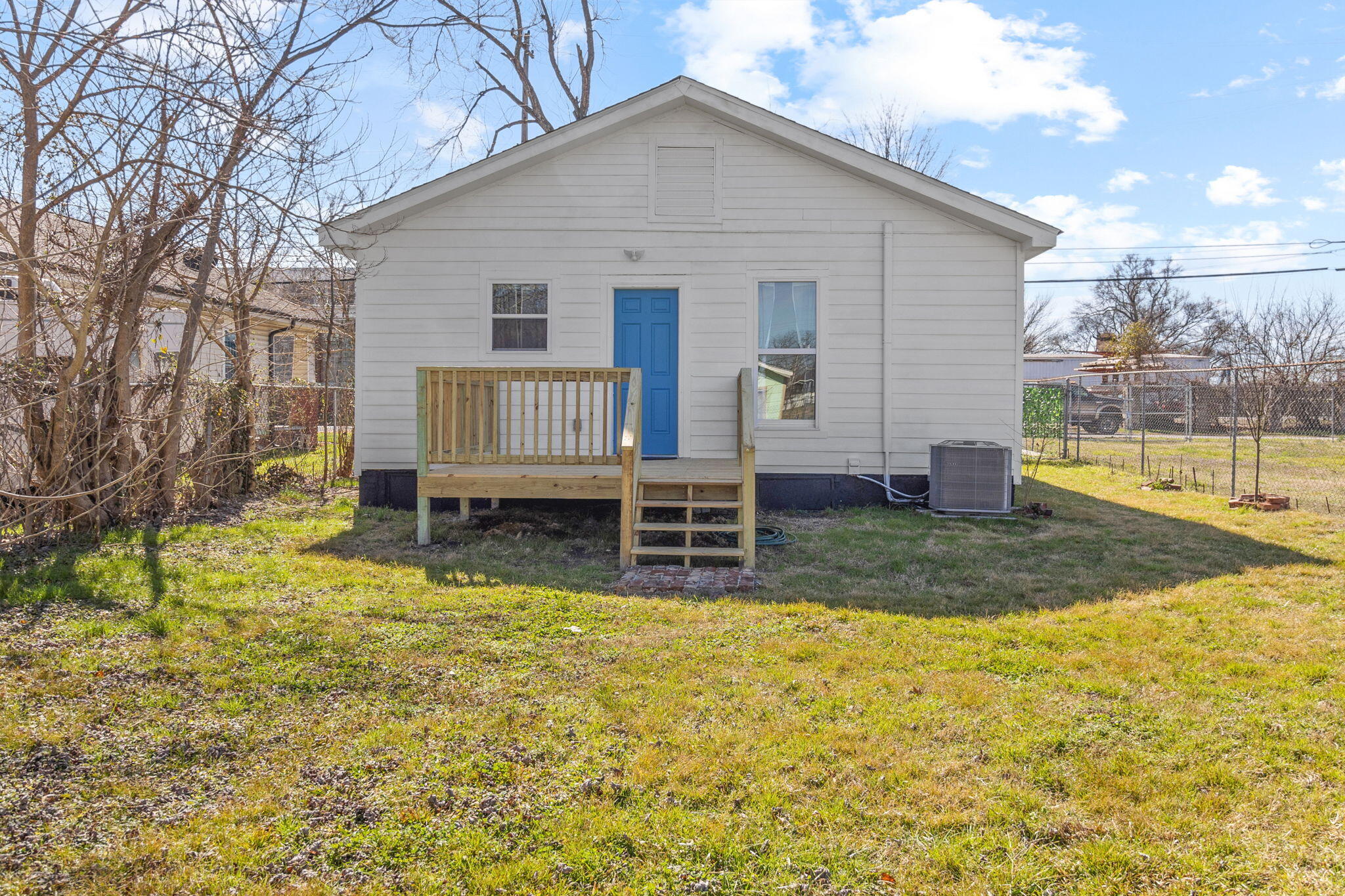 1607 East 50th Street Chattanooga, TN 37407 - Photo 35 of 38 Back View is just as desirable!