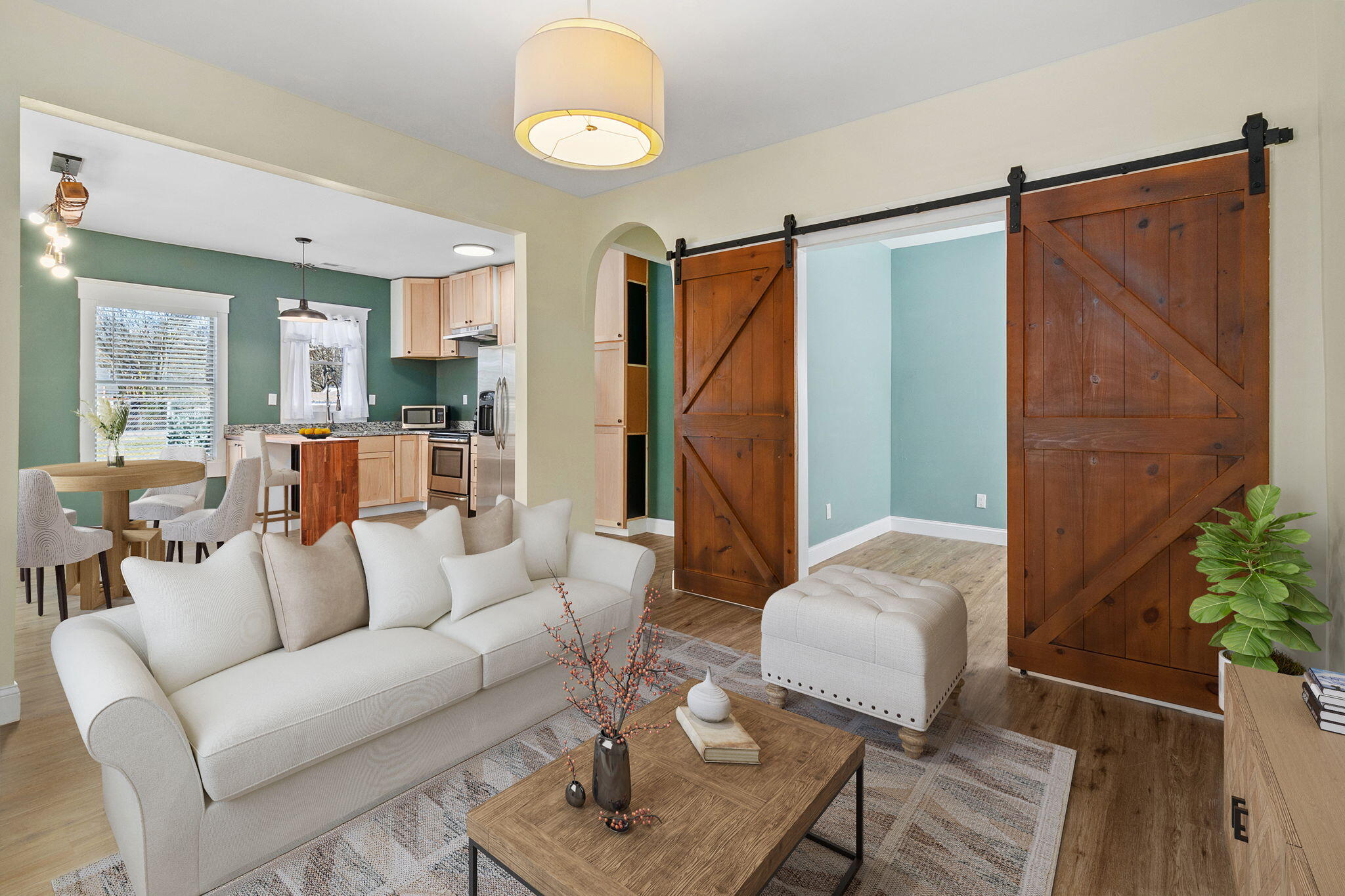 1607 East 50th Street Chattanooga, TN 37407 - Photo 7 of 38 Living Room