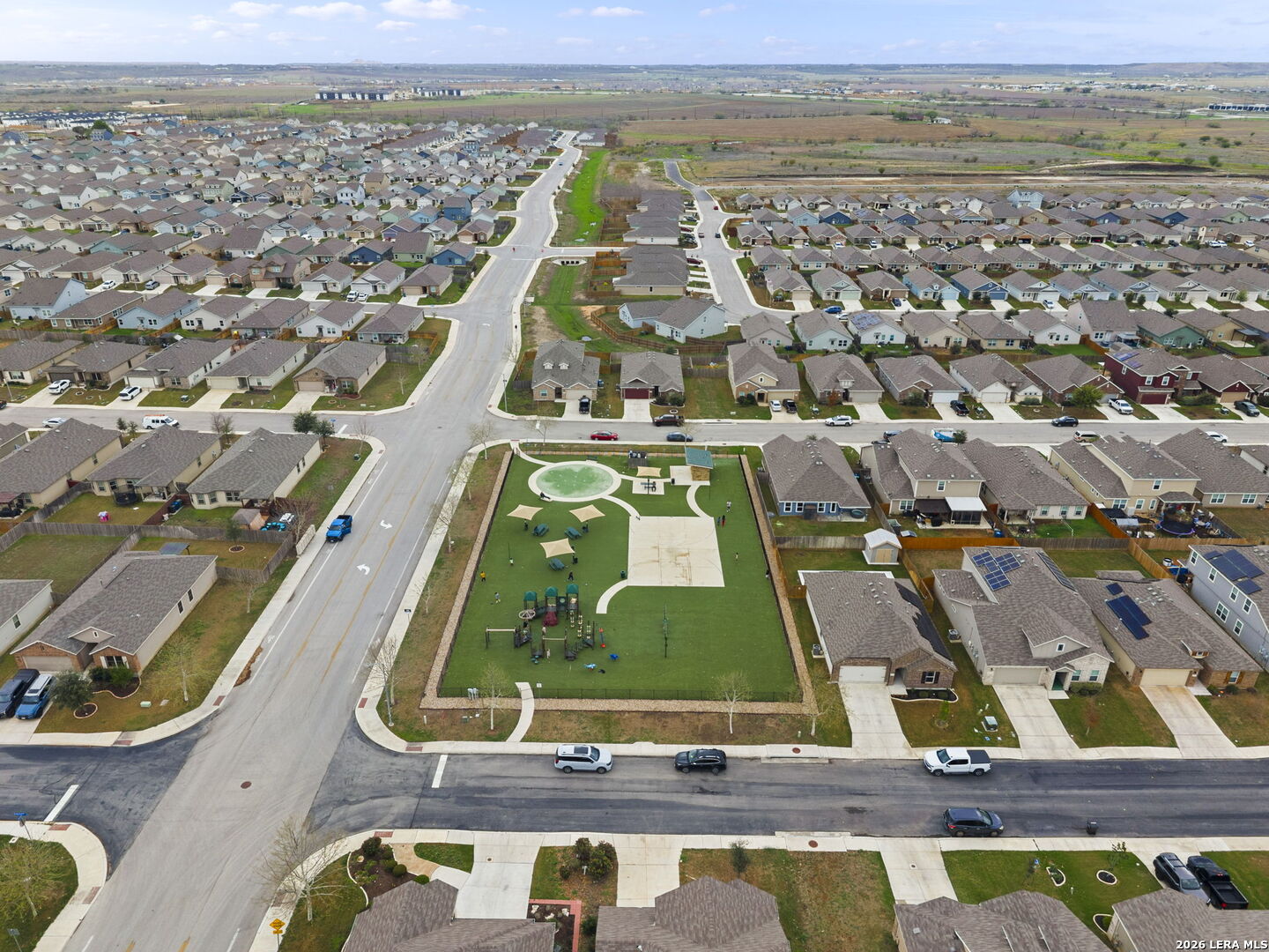 10635 Rosalina Loop Converse, TX 78109 - Photo 32 of 44