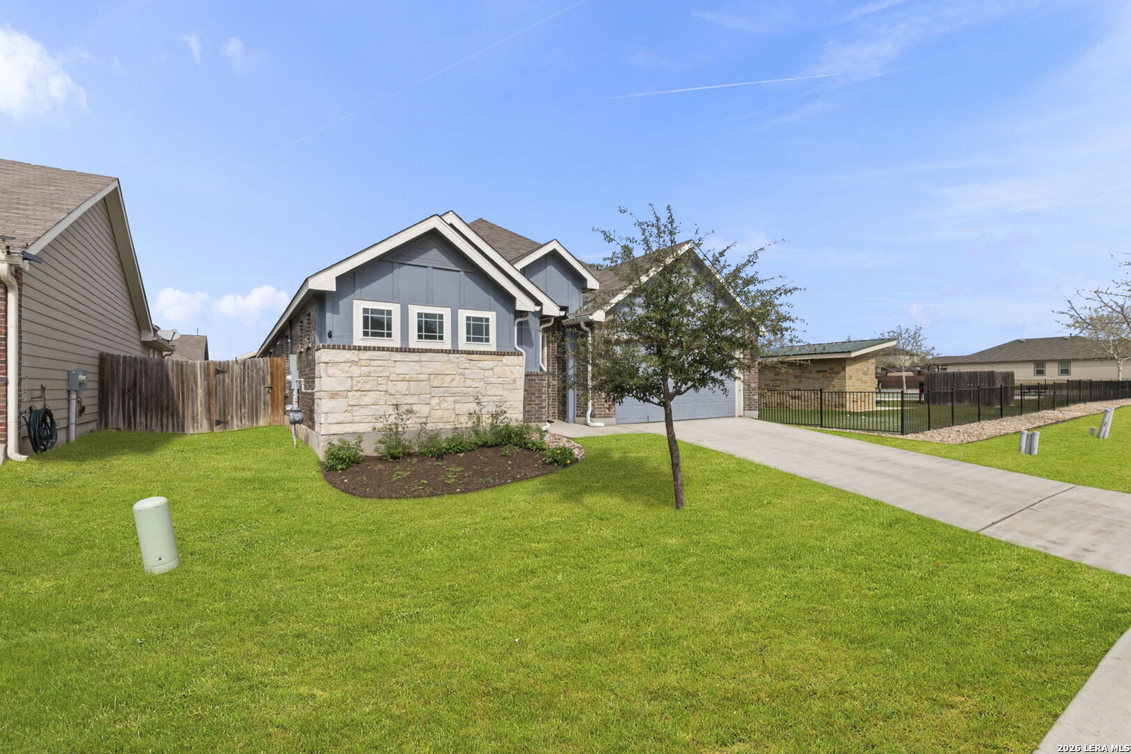 10635 Rosalina Loop Converse, TX 78109 - Photo 36 of 44