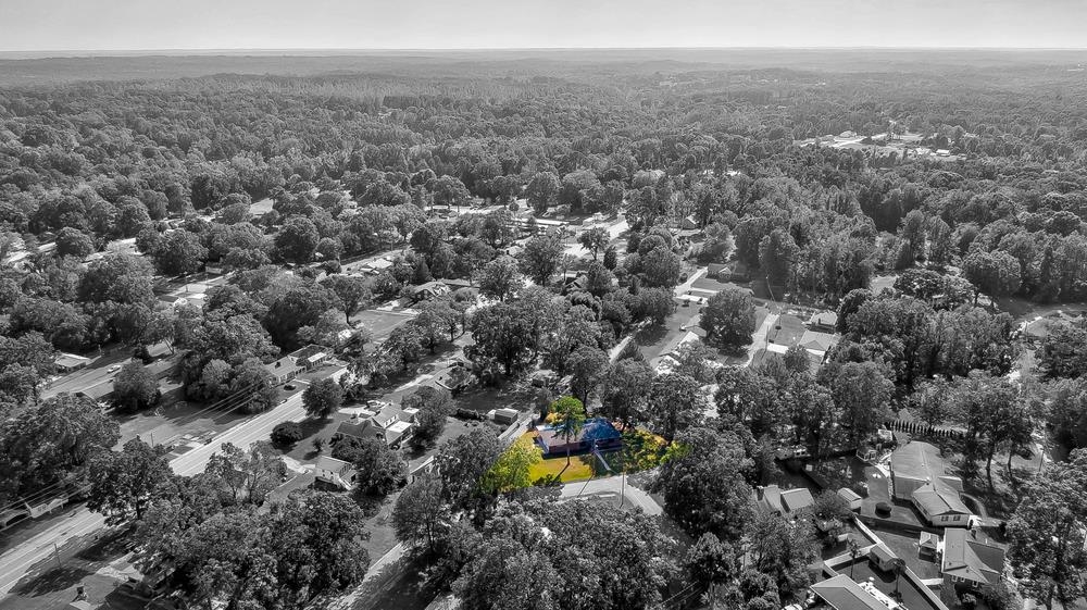 1011 South Limestone Street Gaffney, SC 29340 - Photo 6 of 34 Gallery Image 6