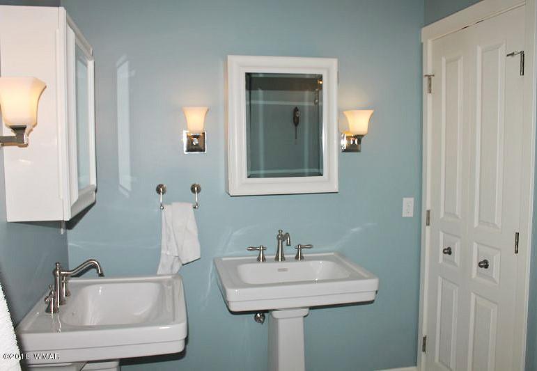 1940 East Bluff Ridge Road Show Low, AZ 85901 - Photo 29 of 42 Gallery Image 29
