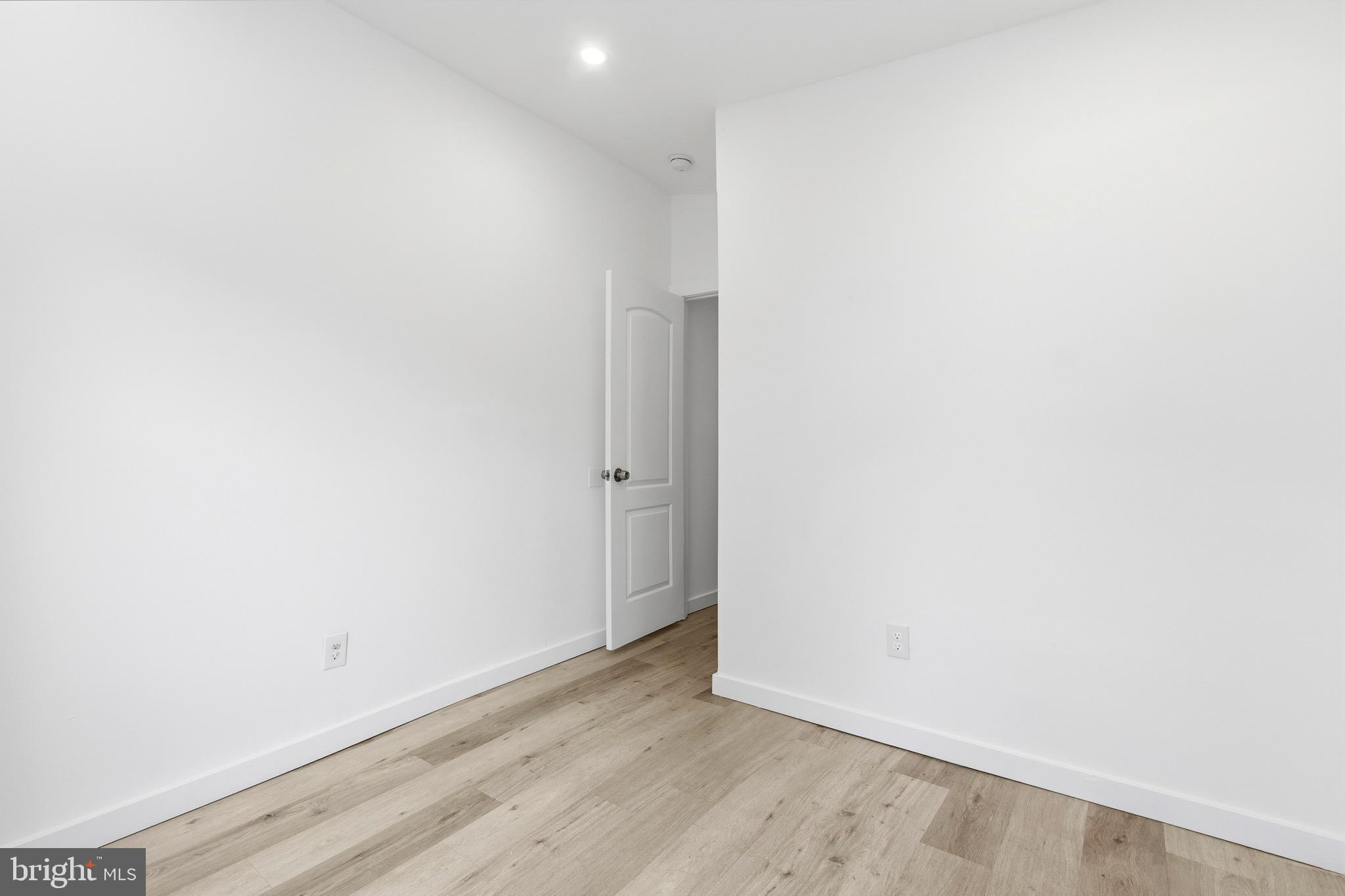 2150 North Franklin Street Philadelphia, PA 19122 - Photo 8 of 24 a view of an empty room