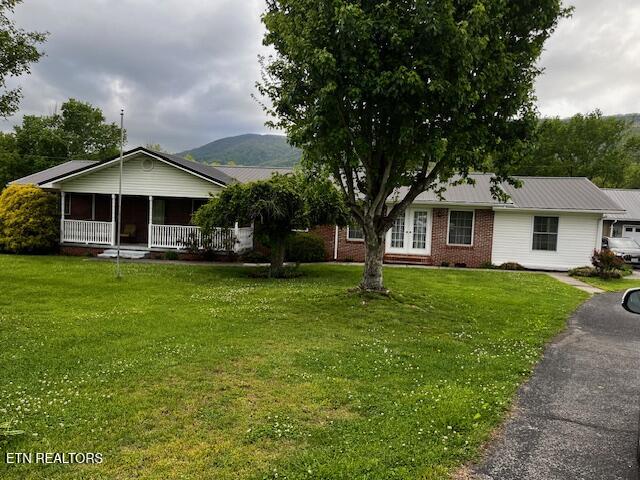 3217 Dr Thomas Walker Road Ewing, VA 24248 - Photo 5 of 31 IMG_1369