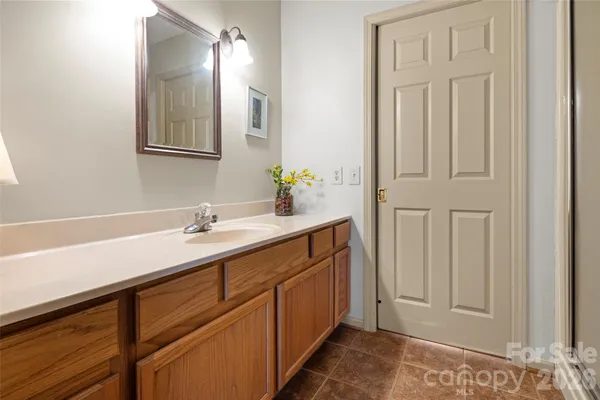 $695,000 | 405 Glen Echo Circle, Saluda, NC 28773