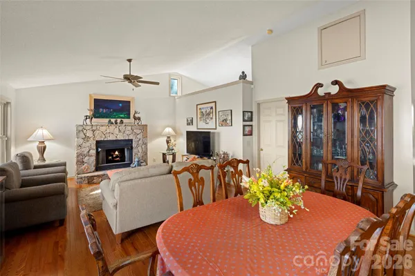 $695,000 | 405 Glen Echo Circle, Saluda, NC 28773
