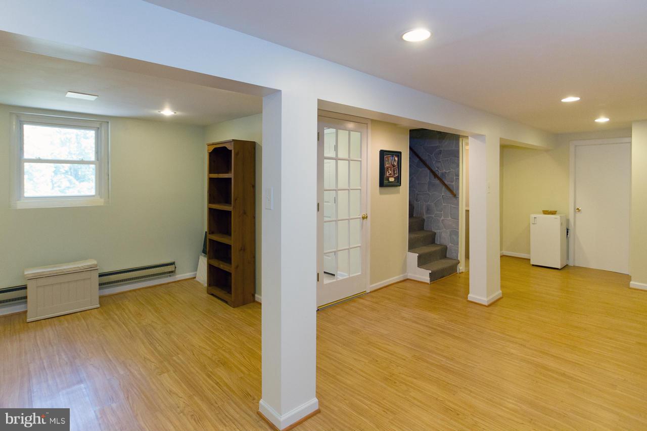 2406 Houcks Mill Road Monkton, MD 21111 - Photo 17 of 27 Family Room