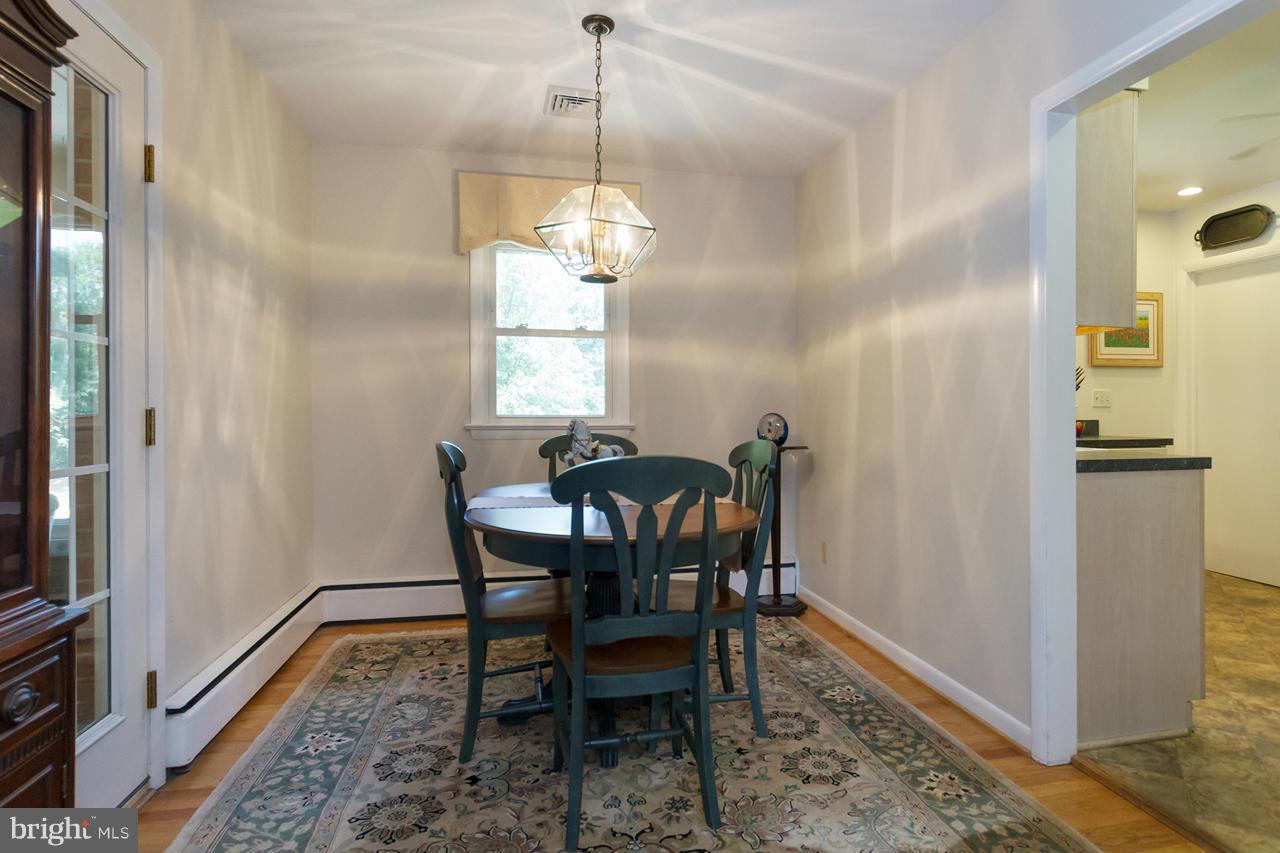 2406 Houcks Mill Road Monkton, MD 21111 - Photo 20 of 27 Dining Room