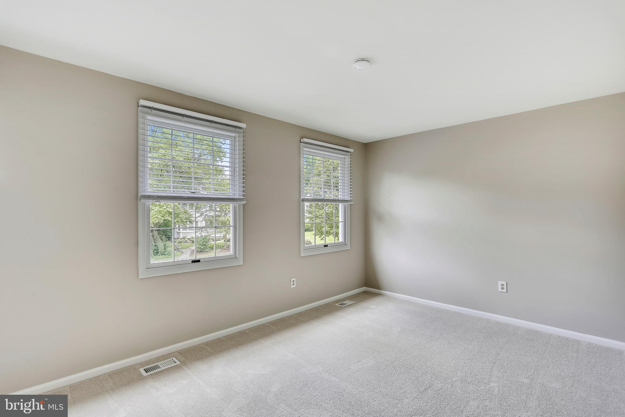 129 Summit Hall Road Gaithersburg, MD 20877 - Photo 31 of 48 Bedroom #4 with NEW carpet