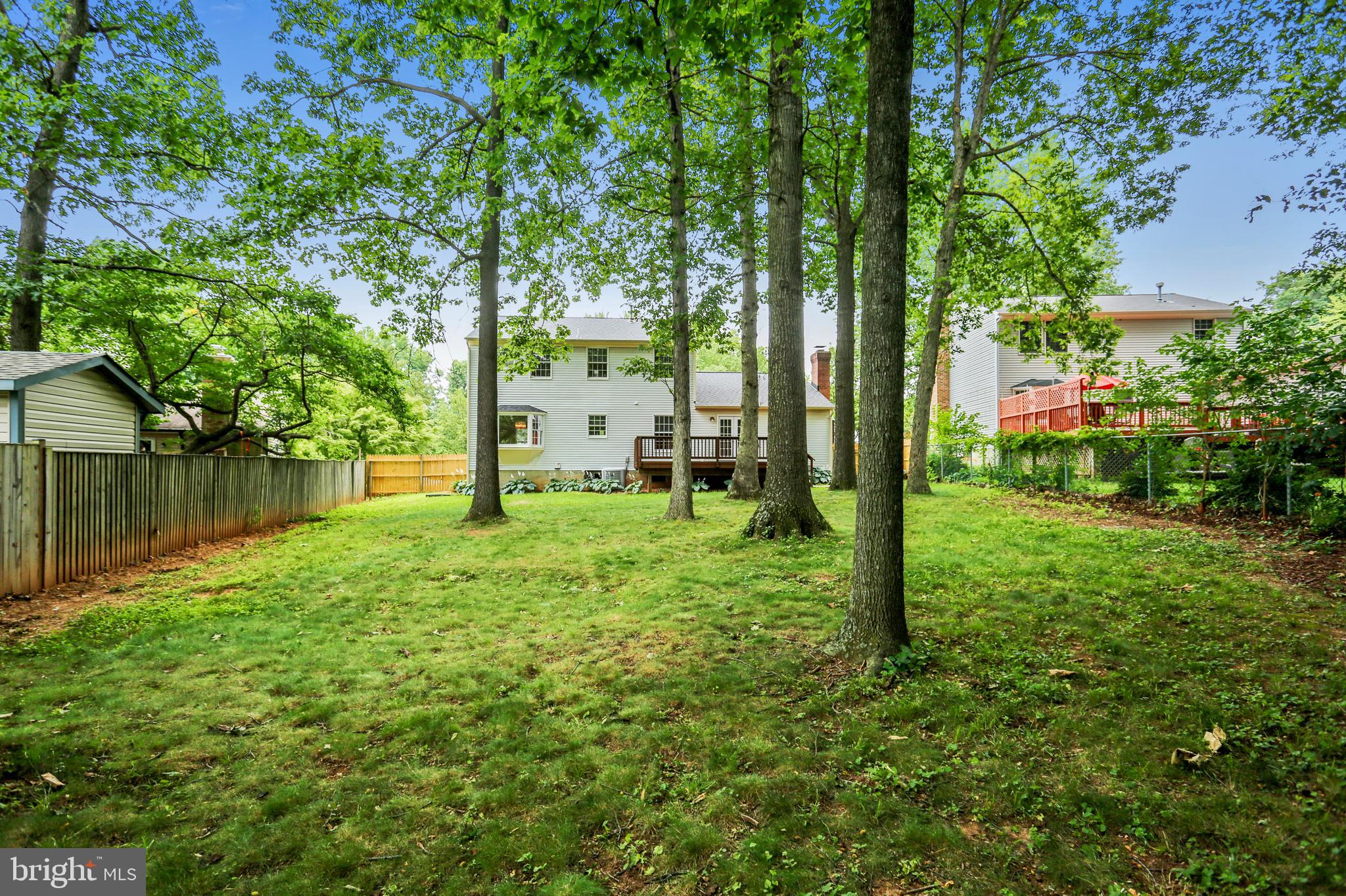 129 Summit Hall Road Gaithersburg, MD 20877 - Photo 35 of 48 Beautiful level backyard