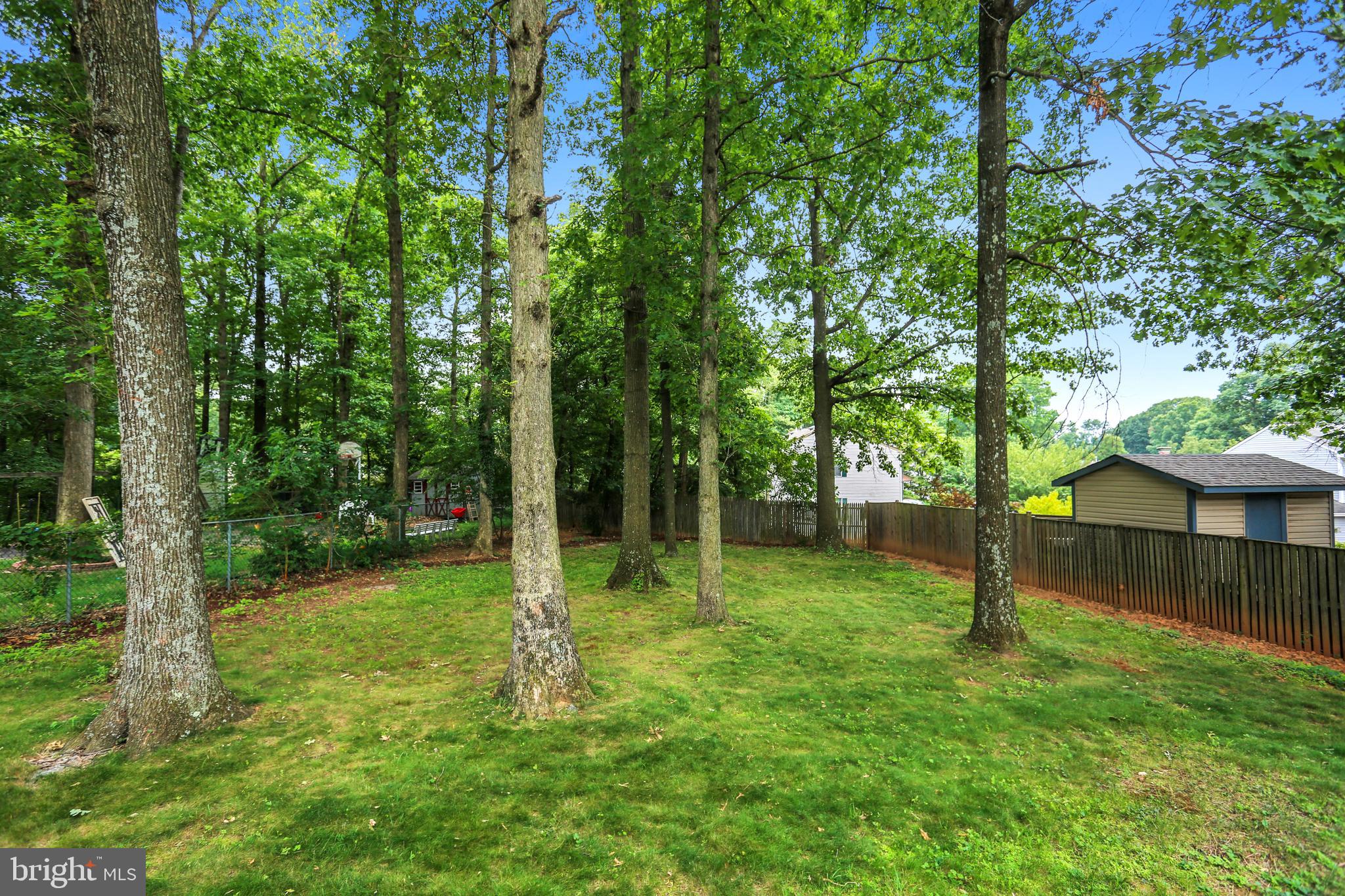 129 Summit Hall Road Gaithersburg, MD 20877 - Photo 36 of 48 Fully fenced-in backyard