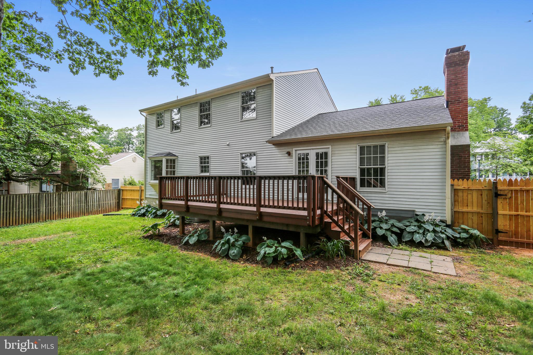 129 Summit Hall Road Gaithersburg, MD 20877 - Photo 37 of 48 Rear elevation