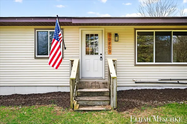 $379,900 | 10809 Morgan Mills Road Northeast, Greenville, MI 48838