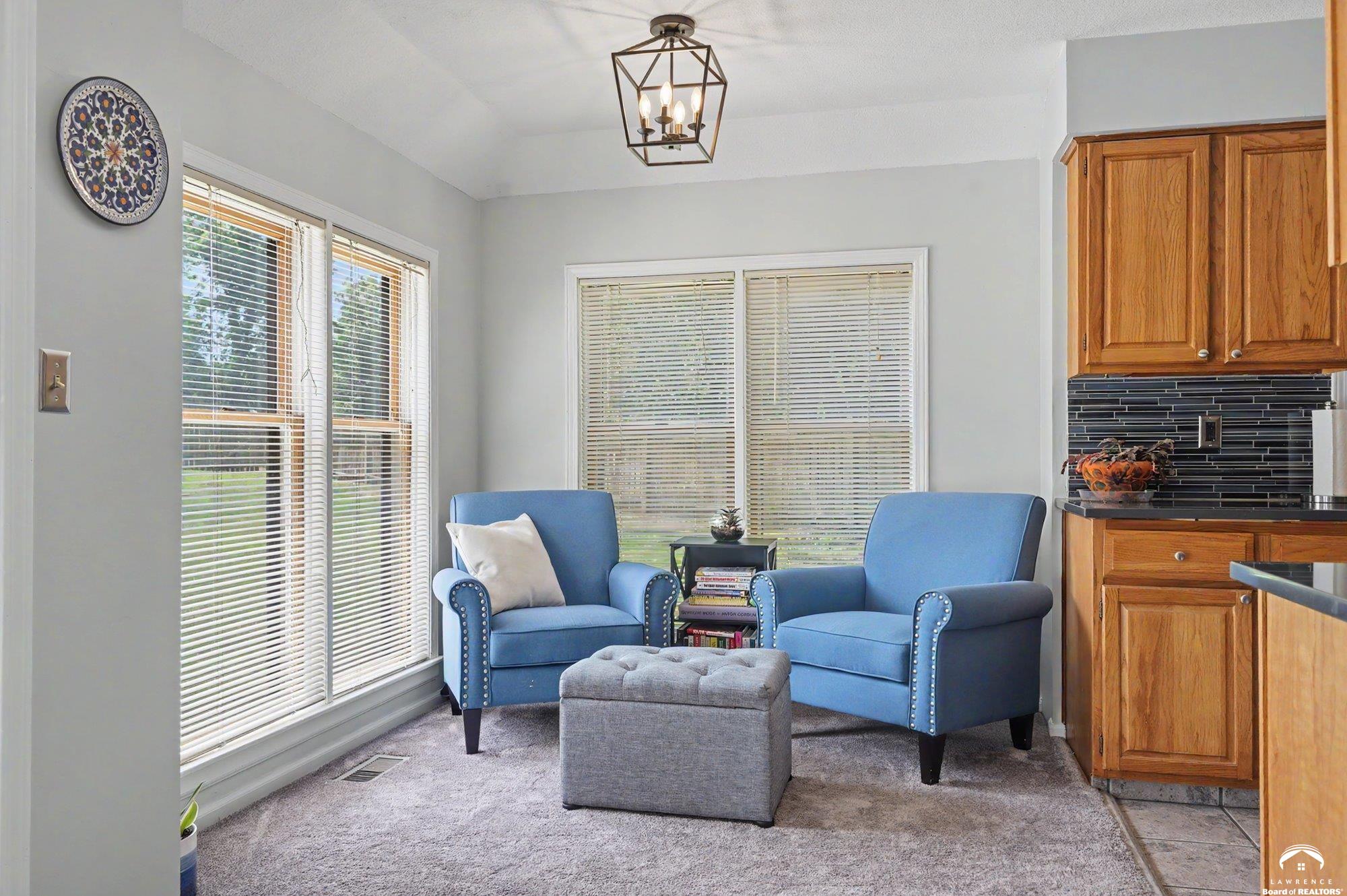 3605 Riverview Road Lawrence, KS 66049 - Photo 10 of 64