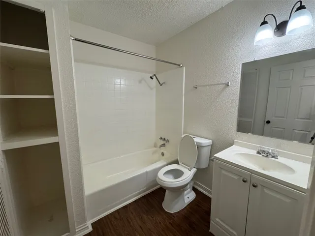 $1,255 | 5006 West Wind Trail, Unit 101, Austin, TX 78745