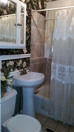 2 Buckley Road Worcester, MA 01602 - Photo 9 of 14 Gallery Image 9