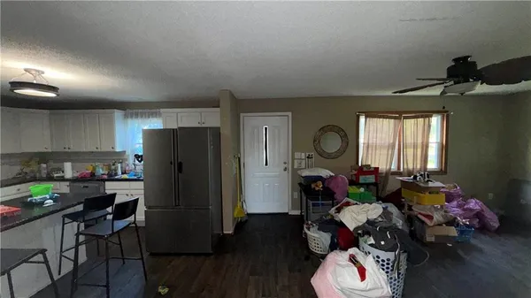 $299,000 | 401 West Chestnut Street, Archie, MO 64725
