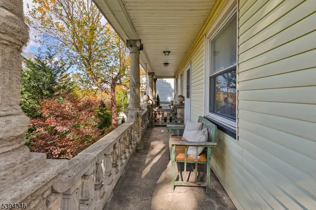 $295,000 | 52 Washington Street, Phillipsburg, NJ 08865