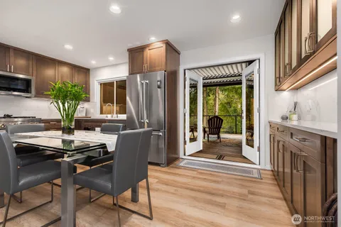 $1,282,500 | 104 219th Place Southeast, Bothell, WA 98021