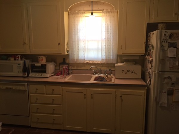 30 Saxon Road Worcester, MA 01602 - Photo 7 of 9 Gallery Image 7