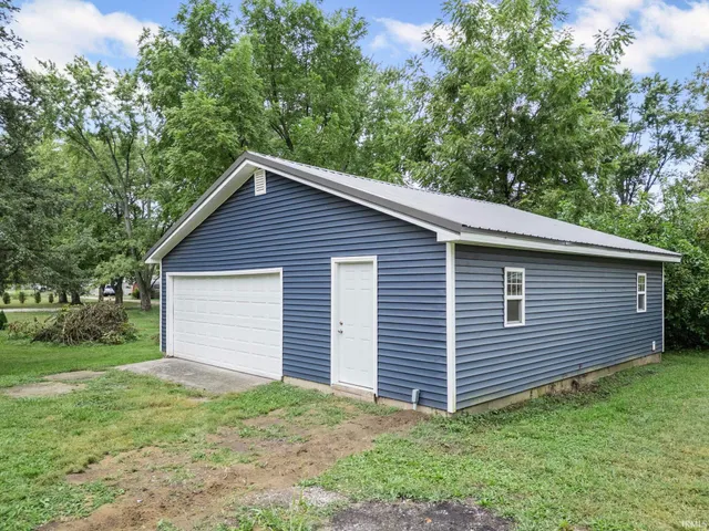 $199,900 | 1031 North Agnew Street, Winamac, IN 46996