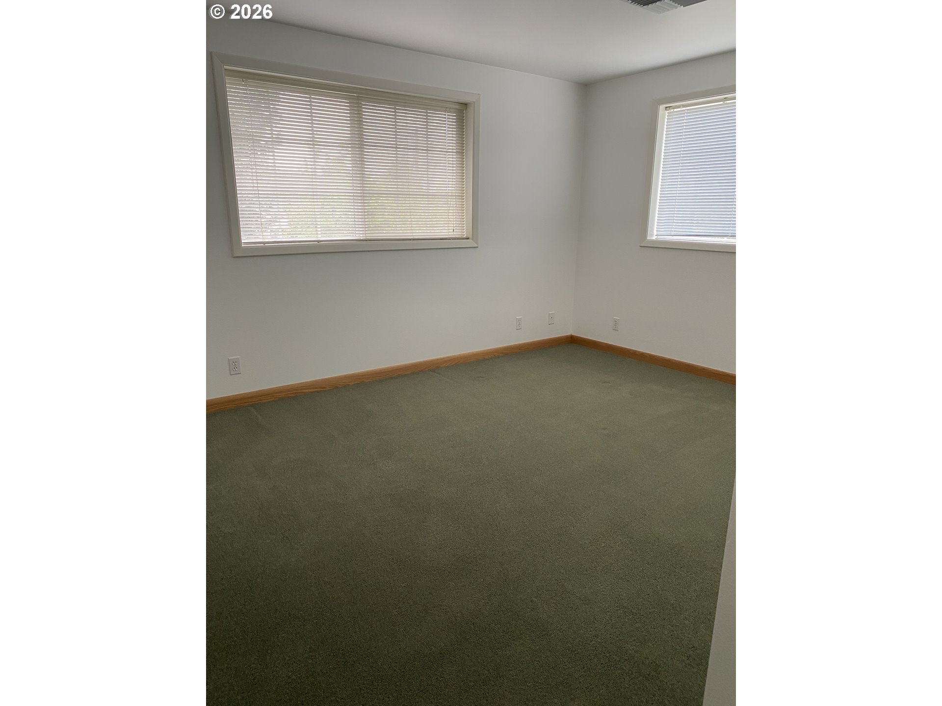 2850 Riviera Court Springfield, OR 97477 - Photo 31 of 36 Bedroom