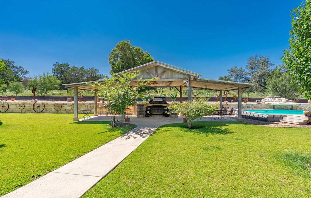 126-130 Robby Lane Kerrville, TX 78028 - Photo 51 of 76