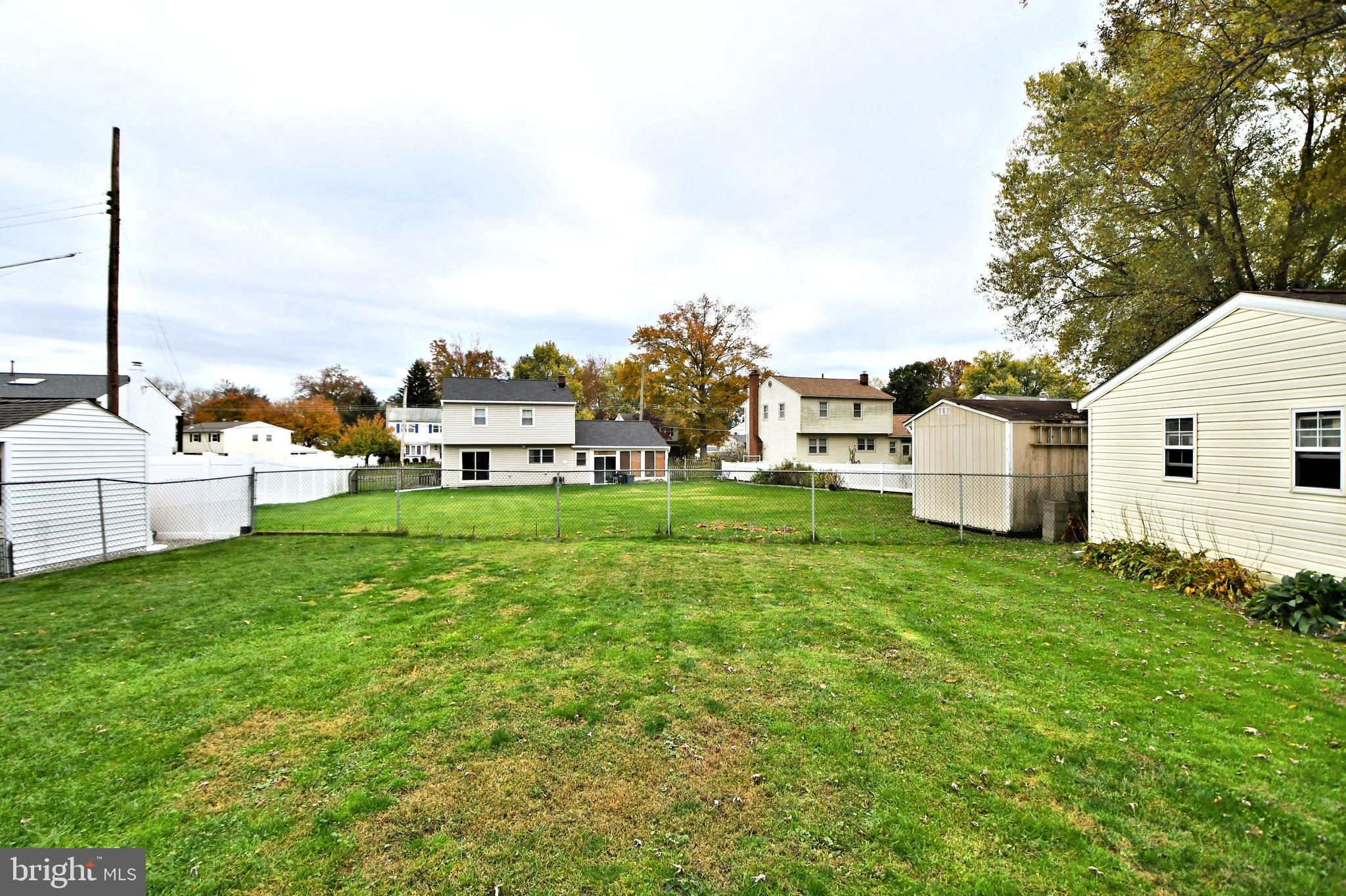 87 Hedgerow Drive Yardley, PA 19067 - Photo 38 of 43 Gallery Image 38