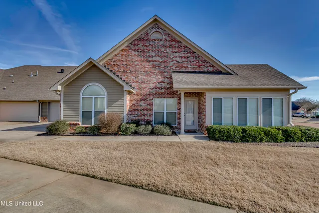 $265,000 | 930 Sweetwater Cove, Pearl, MS 39208
