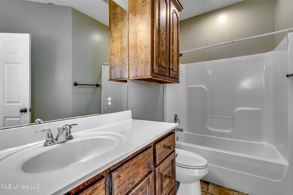 $250,000 | 930 Sweetwater Cove, Pearl, MS 39208