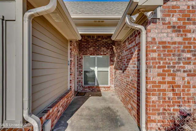 $265,000 | 930 Sweetwater Cove, Pearl, MS 39208