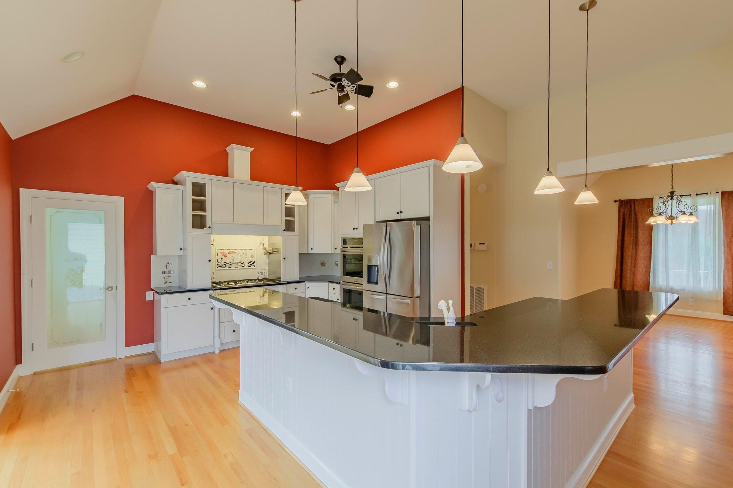 120 Springridge Lane Fairfield, VA 24435 - Photo 23 of 56 a kitchen with stainless steel appliances granite countertop a sink a refrigerator and a stove