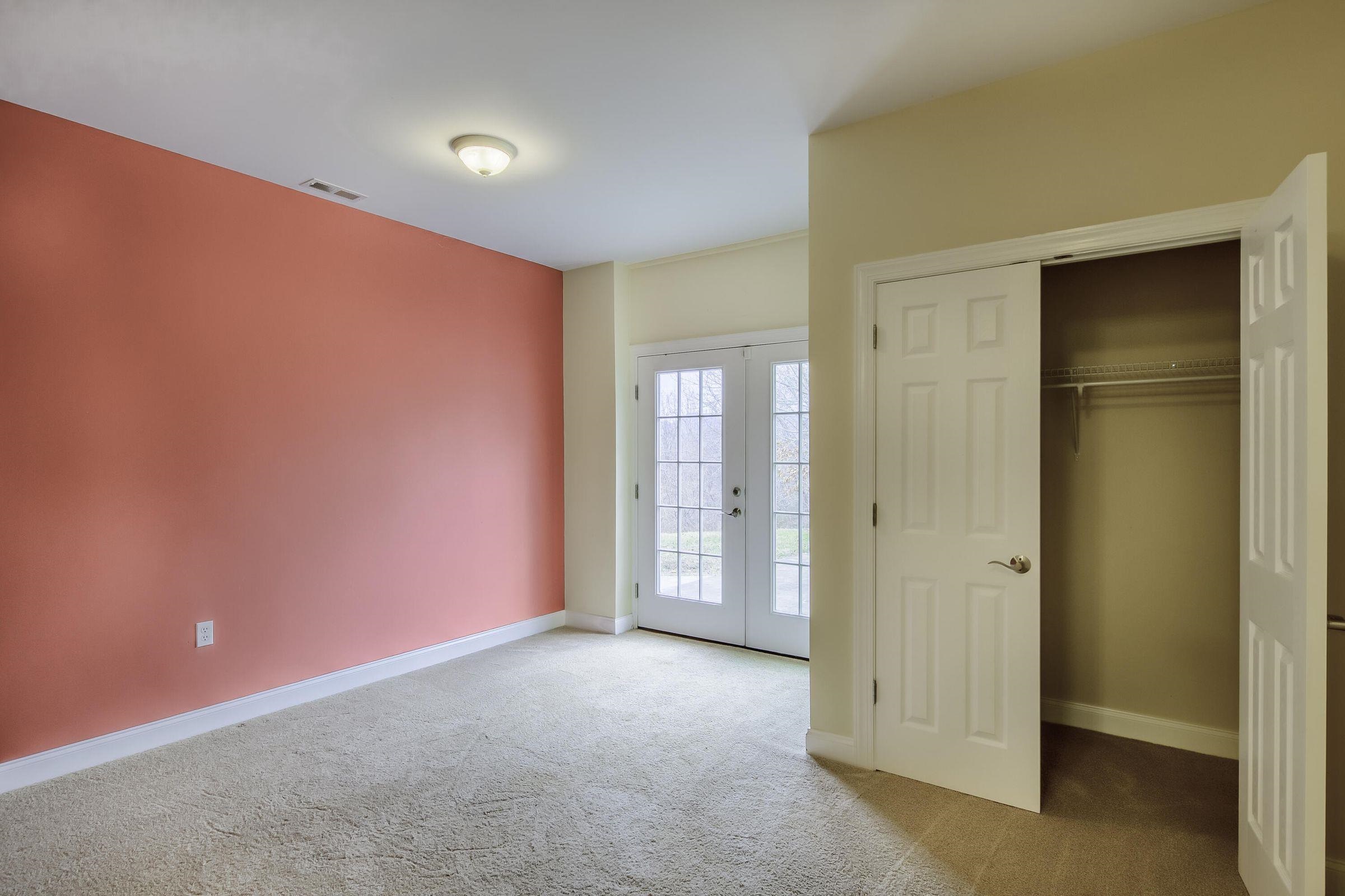 120 Springridge Lane Fairfield, VA 24435 - Photo 45 of 56 an empty room with closet area