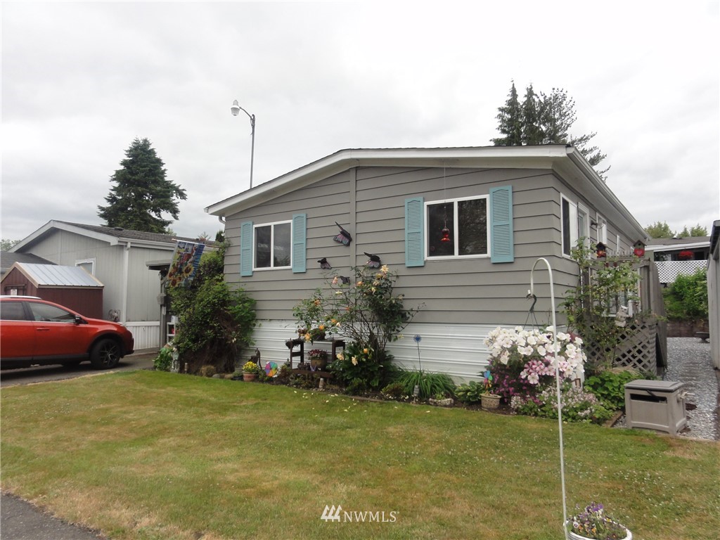 621 Nick Road, Unit 10 Centralia, WA 98531 - Photo 1 of 17 Gallery Image 1