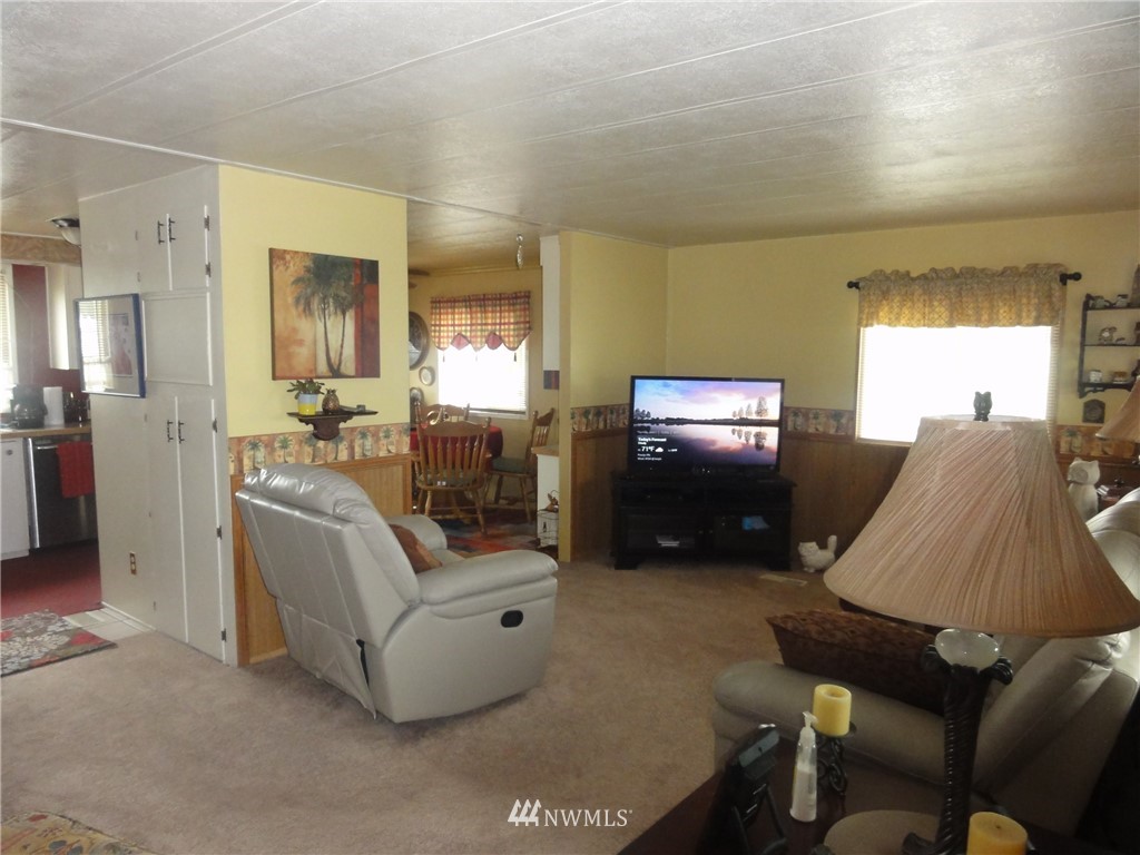 621 Nick Road, Unit 10 Centralia, WA 98531 - Photo 2 of 17 Gallery Image 2