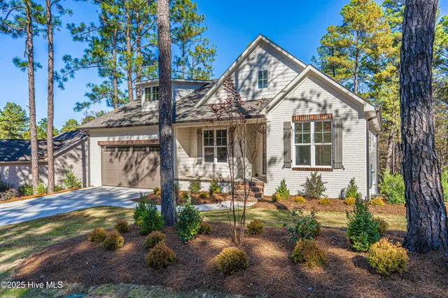 $665,500 | 1 Juniper Lane, Pinehurst, NC 28374